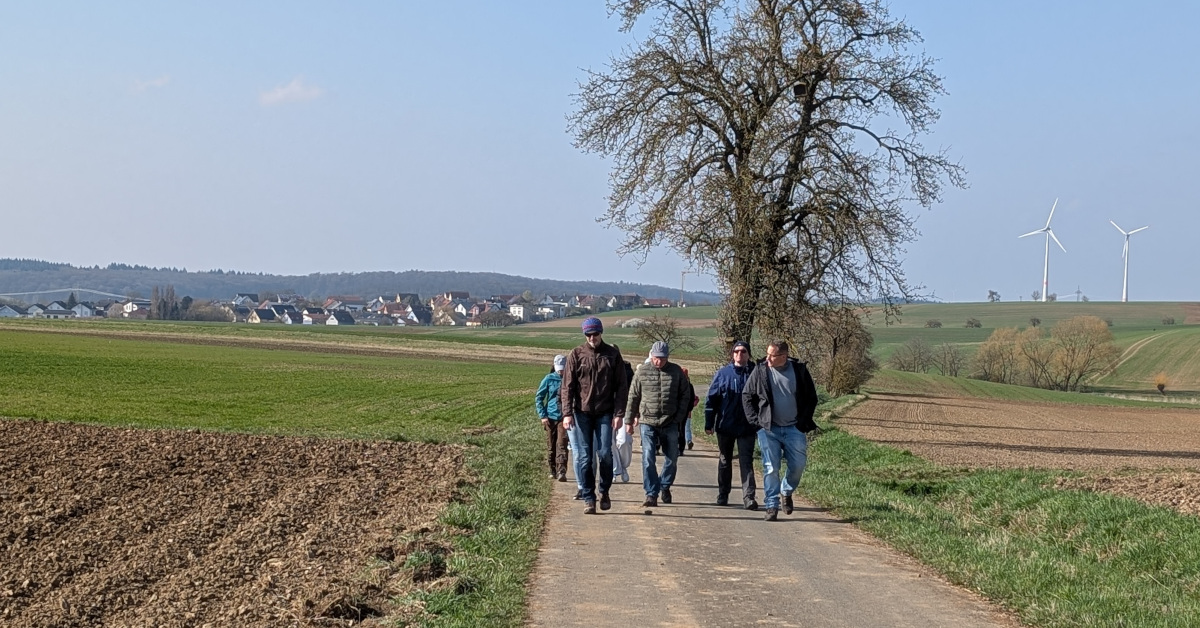 Frühlingswanderung von Großrinderfeld nach Altertheim